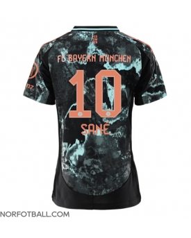 Billige Fotballdrakt Bayern Munich Leroy Sane #10 Replika Bortedrakt Dame 2024-25 Kortermet